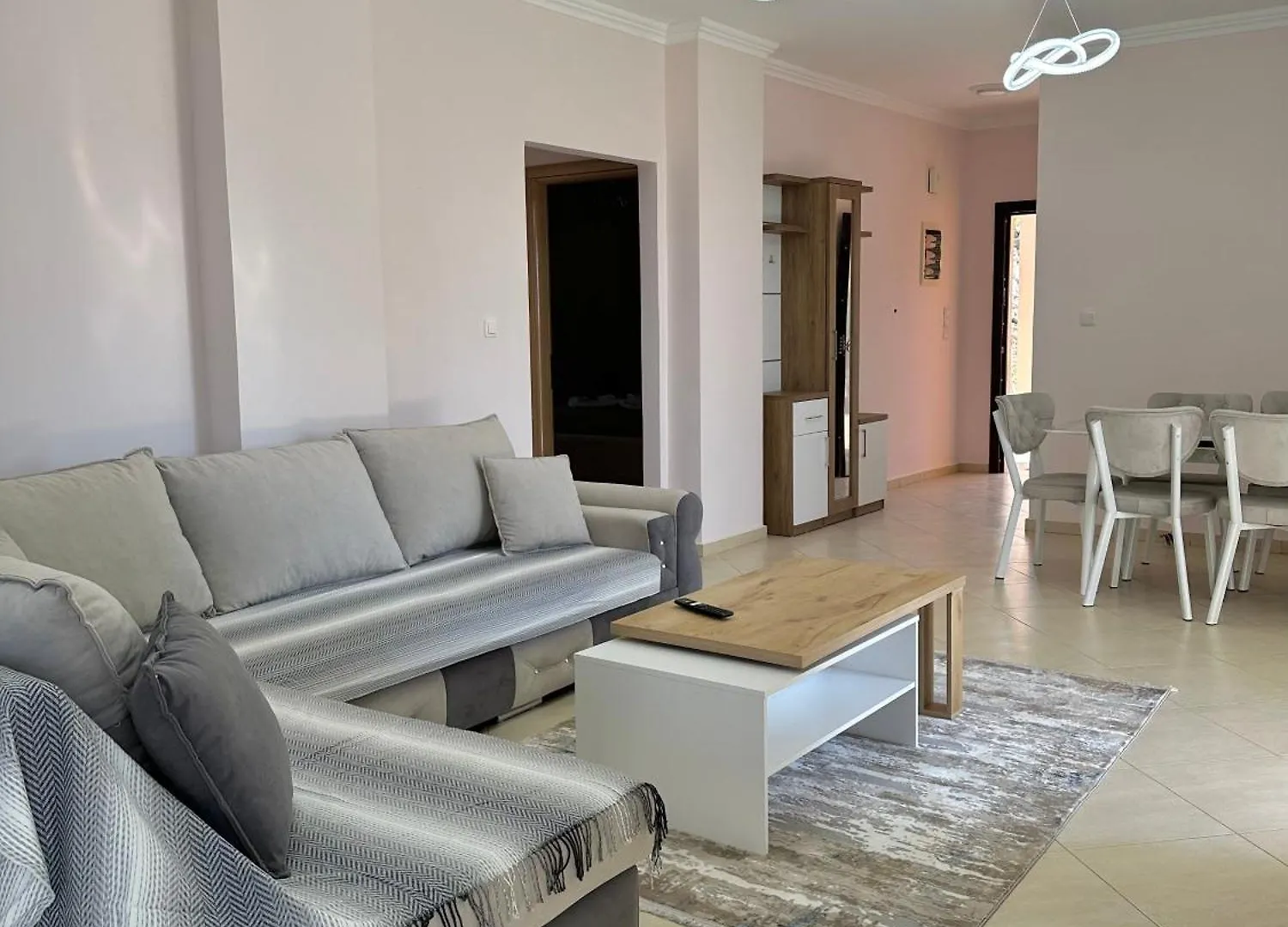Enis Apartment Sarande 0*,  Albania